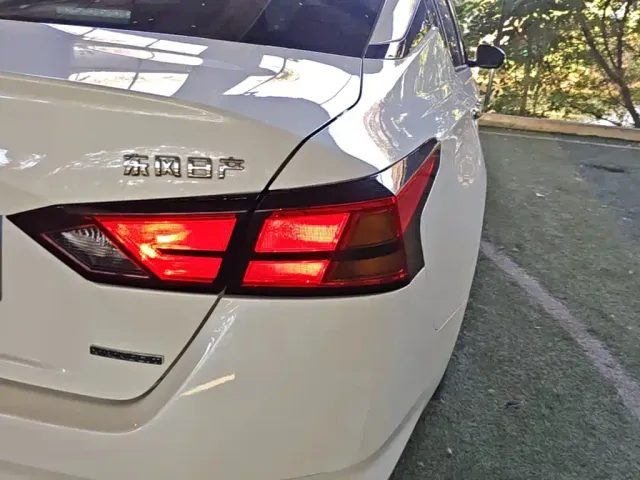 Nissan Teana — Фото автомобиля 7