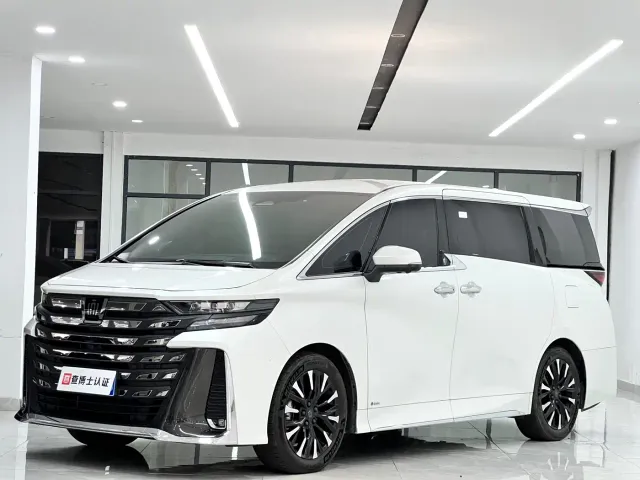 Фотография автомобиля — Toyota Vellfire