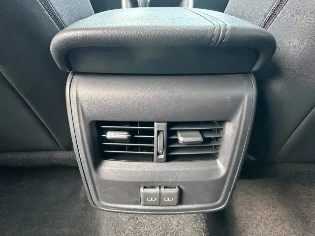 Toyota Avalon — Фото автомобиля 20