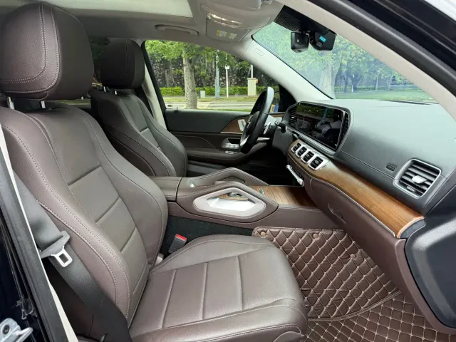 Mercedes-Benz GLS-Class — Фото автомобиля 13