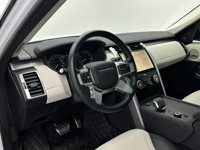 Land Rover Discovery — Фото автомобиля 10