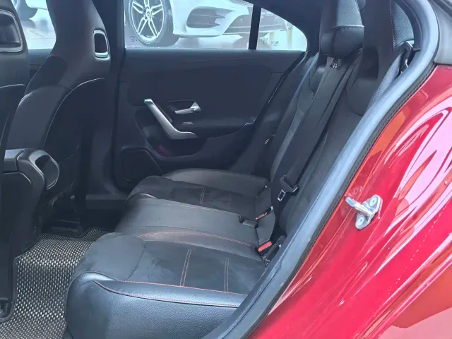 Mercedes-Benz CLA-Class — Фото автомобиля 13