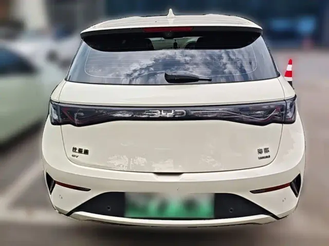 BYD Dolphin — Фото автомобиля 7