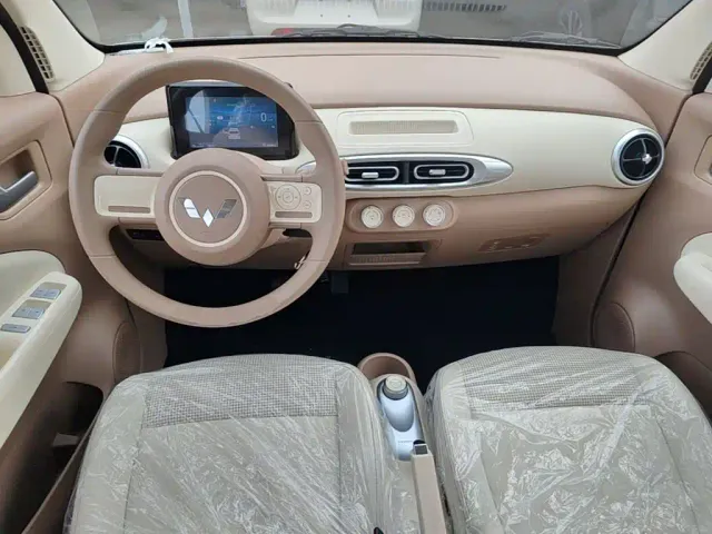 Wuling Hongguang Mini EV — Фото автомобиля 9