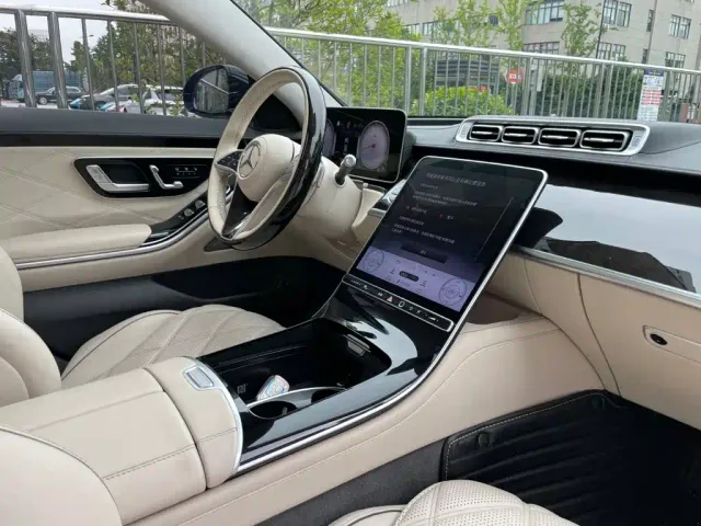 Mercedes-Benz Maybach S-Class — Фото автомобиля 20