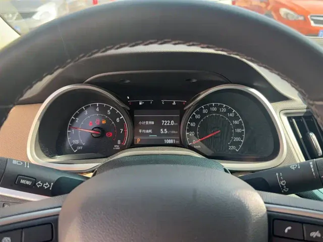 Chevrolet Monza — Фото автомобиля 14