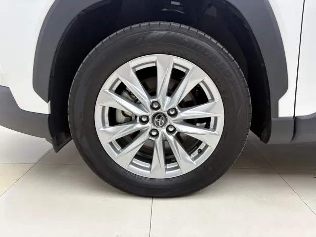 Toyota Corolla Cross — Фото автомобиля 14