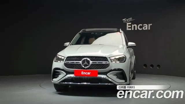 Mercedes-Benz GLE-Class — Фото автомобиля 3