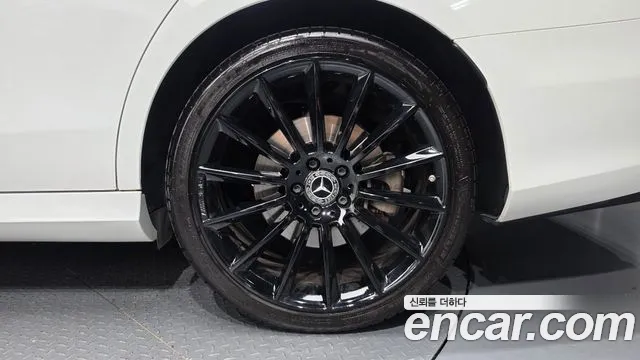 Mercedes-Benz E-Class W213 — Фото автомобиля 6