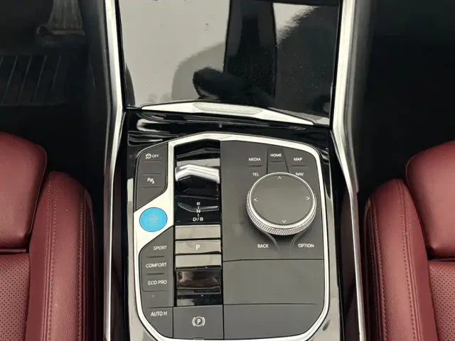 BMW i3 — Фото автомобиля 25