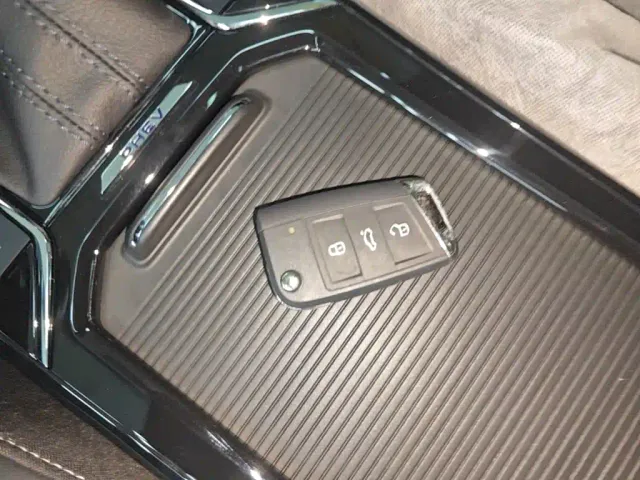 Volkswagen Passat — Фото автомобиля 8