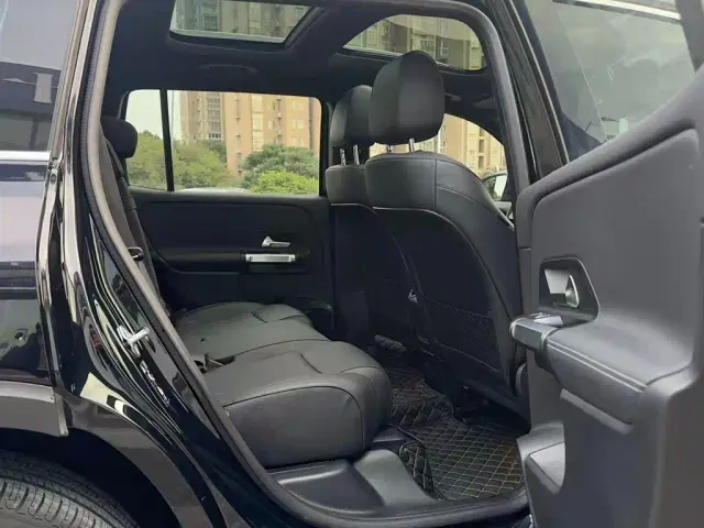 Mercedes-Benz EQB — Фото автомобиля 19