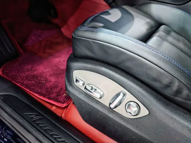 Porsche Macan — Фото автомобиля 15