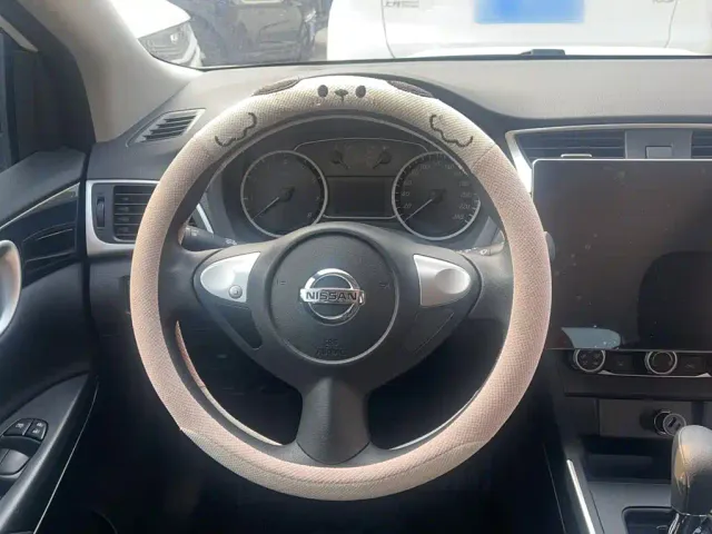 Nissan Sylphy — Фото автомобиля 3