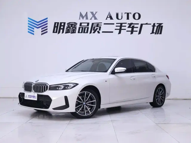 BMW 3 Series — Фото автомобиля 2