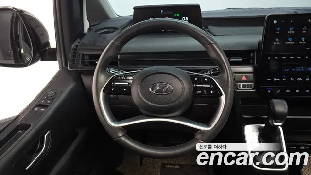 Hyundai Staria Staria L3.5 Tourer 9 мест — Фото автомобиля 13