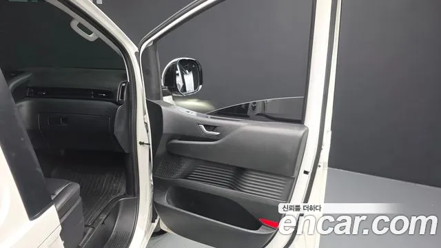 Hyundai Staria — Фото автомобиля 14