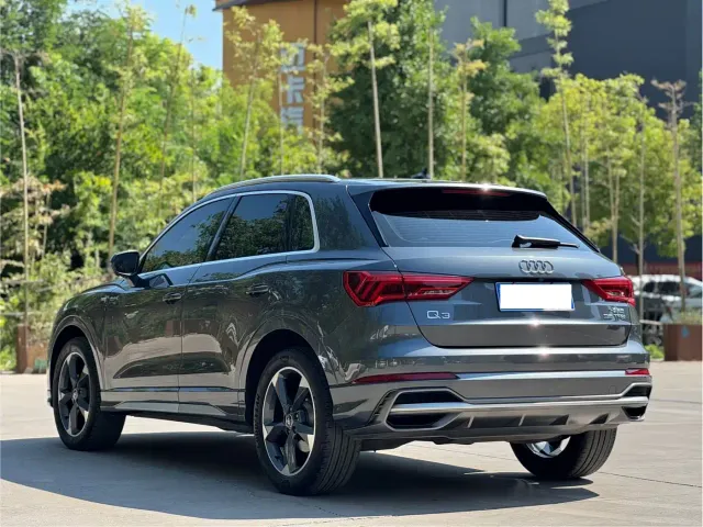 Audi Q3 — Фото автомобиля 6
