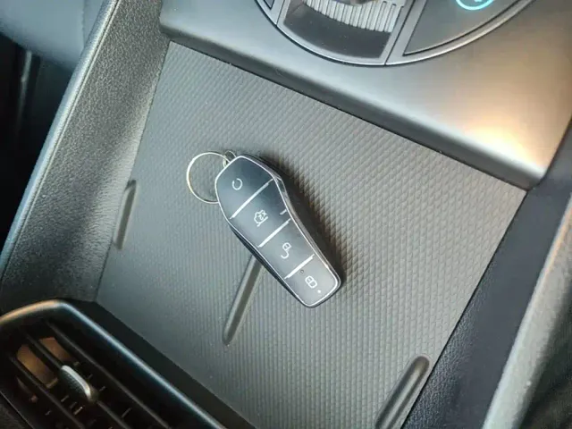 BYD Seal 05 DM-i — Фото автомобиля 8