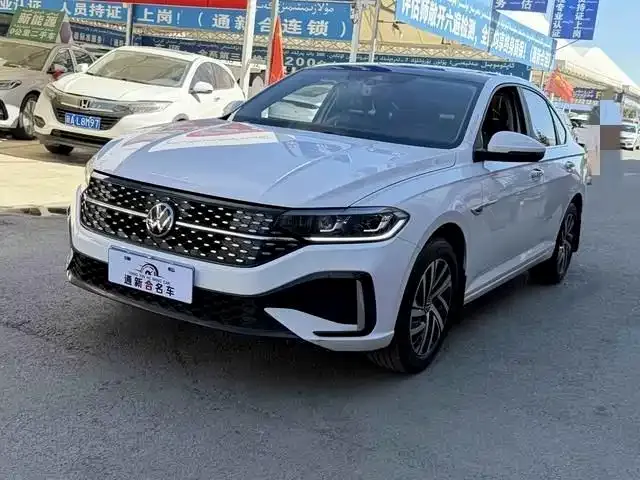 Фотография автомобиля — Volkswagen Lavida