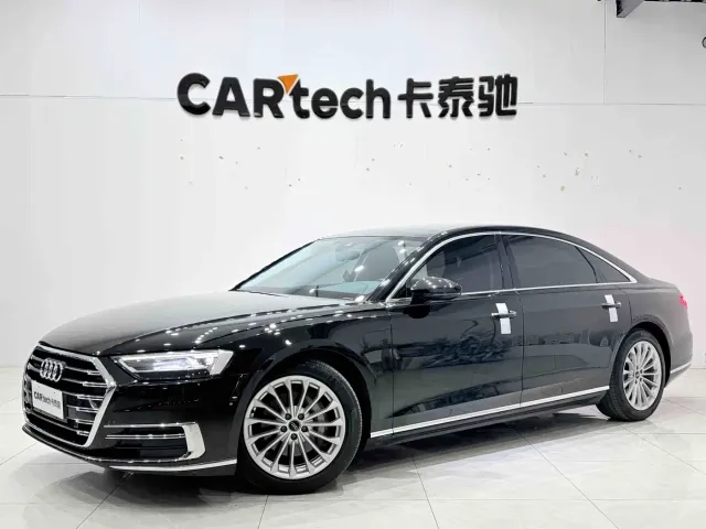 Фотография автомобиля — Audi A8