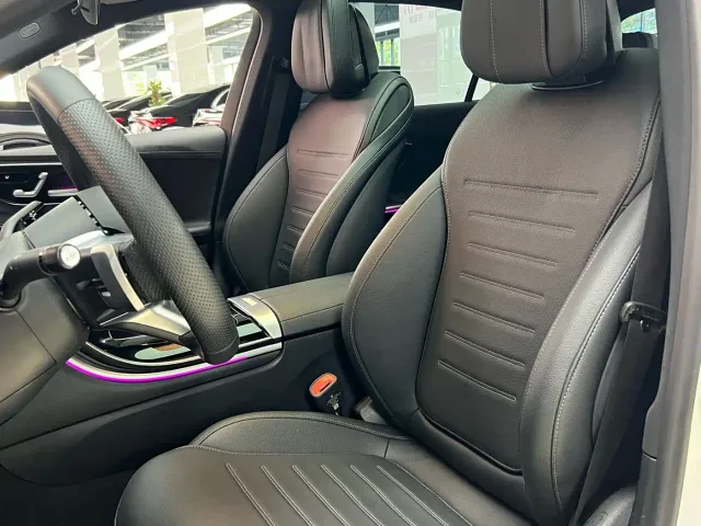 Mercedes-Benz C-Class — Фото автомобиля 9