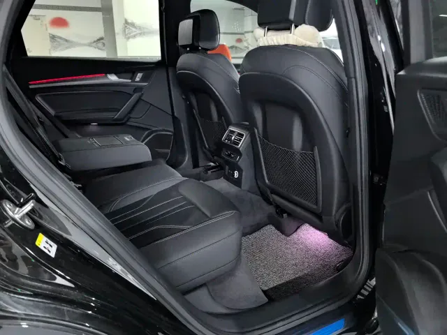 Audi Q5L — Фото автомобиля 21