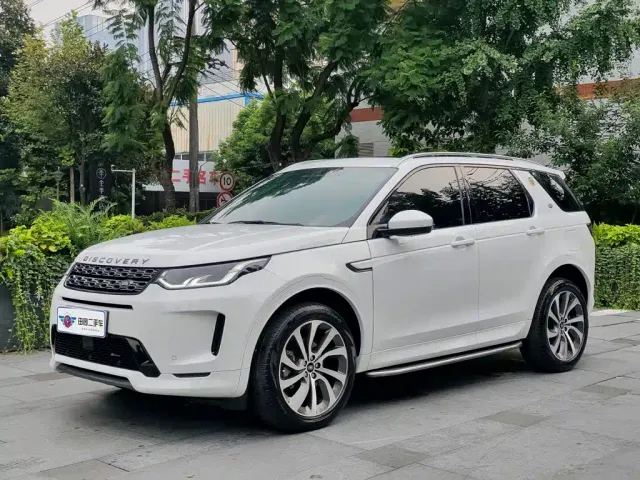 Фотография автомобиля — Land Rover Discovery Sport