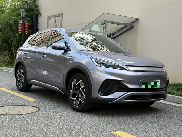BYD Yuan PLUS — Фото автомобиля 3