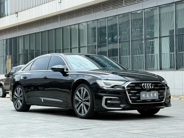 Audi A6L — Фото автомобиля 3