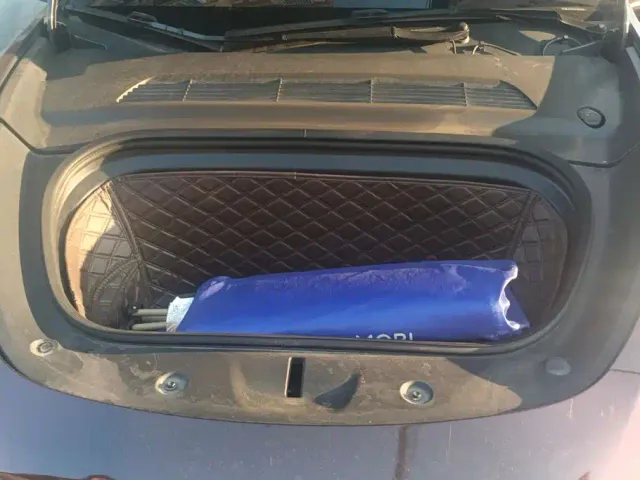 Tesla Model Y — Фото автомобиля 10