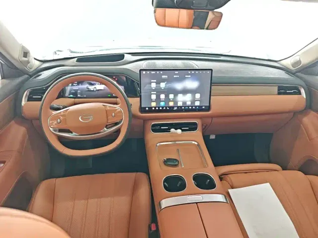 GAC Trumpchi Xiangwang S9 — Фото автомобиля 9