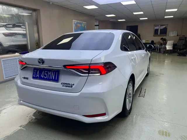 Toyota Corolla — Фото автомобиля 3