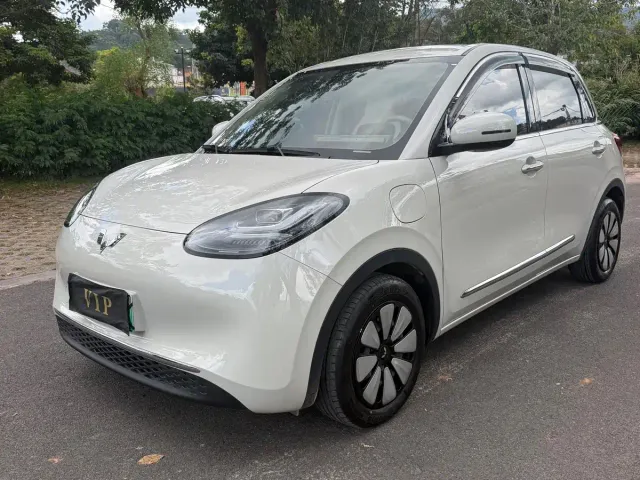 Wuling Bingo — Фото автомобиля 3
