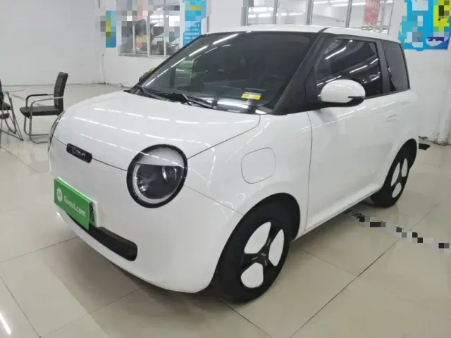 Фотография автомобиля — Changan Lumin