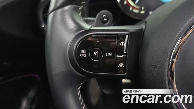 Mini Cooper — Фото автомобиля 18