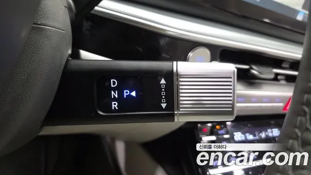 Hyundai Grandeur GN7 — Фото автомобиля 12