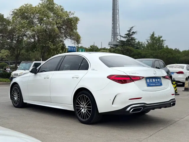 Mercedes-Benz C-Class — Фото автомобиля 5