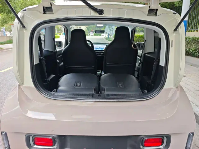 Baojun KiWi EV — Фото автомобиля 20