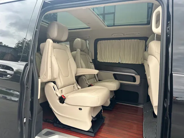 Mercedes-Benz V-Class — Фото автомобиля 5