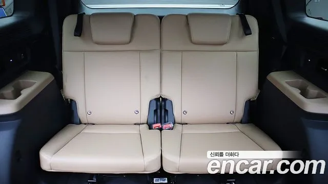 Hyundai Santa Fe MX5 — Фото автомобиля 7