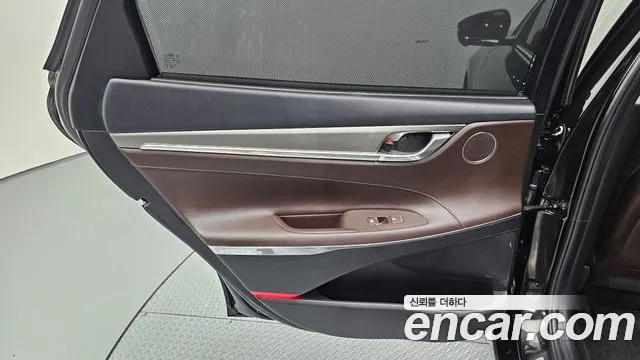 Hyundai Grandeur Новый Grandeur IG — Фото автомобиля 25