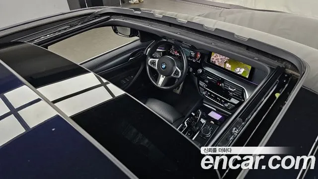 BMW 5-Series 5 серия (G30) 523d M Sport — Фото автомобиля 19