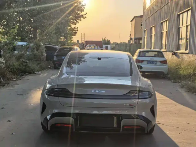 Xiaomi Auto Xiaomi SU7 2024 AWD Extended Range Advanced Smart Driving Max Edition — Фото автомобиля 4