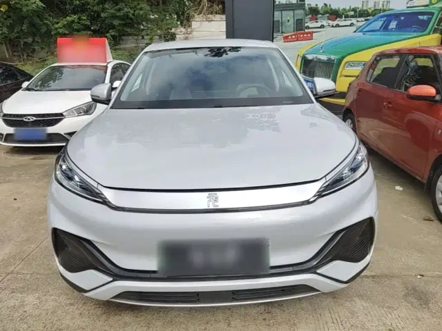 BYD Yuan PLUS — Фото автомобиля 2