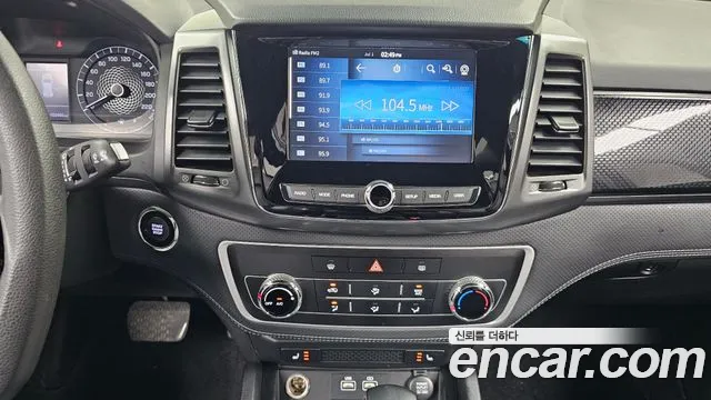 KG_Mobility_Ssangyong Rexton Новый Rexton Sport Дизель 2.2 2WD — Фото автомобиля 13