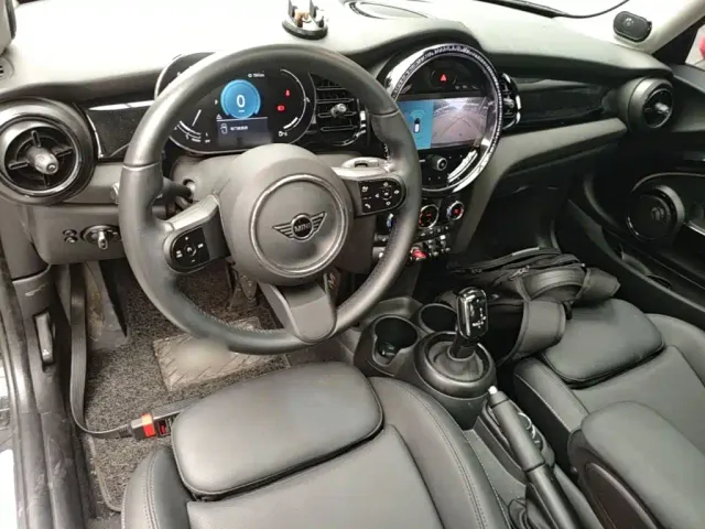 MINI Hatch — Фото автомобиля 9