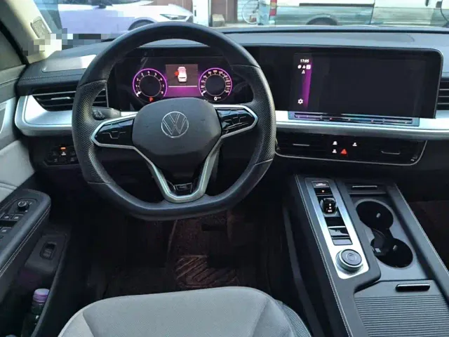 Volkswagen Talagon — Фото автомобиля 2
