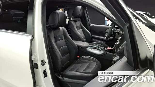 Mercedes-Benz GLE-Class — Фото автомобиля 10