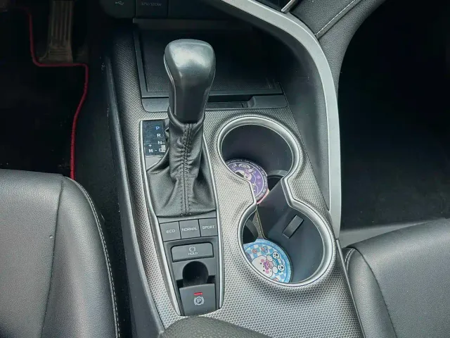 Toyota Camry — Фото автомобиля 15